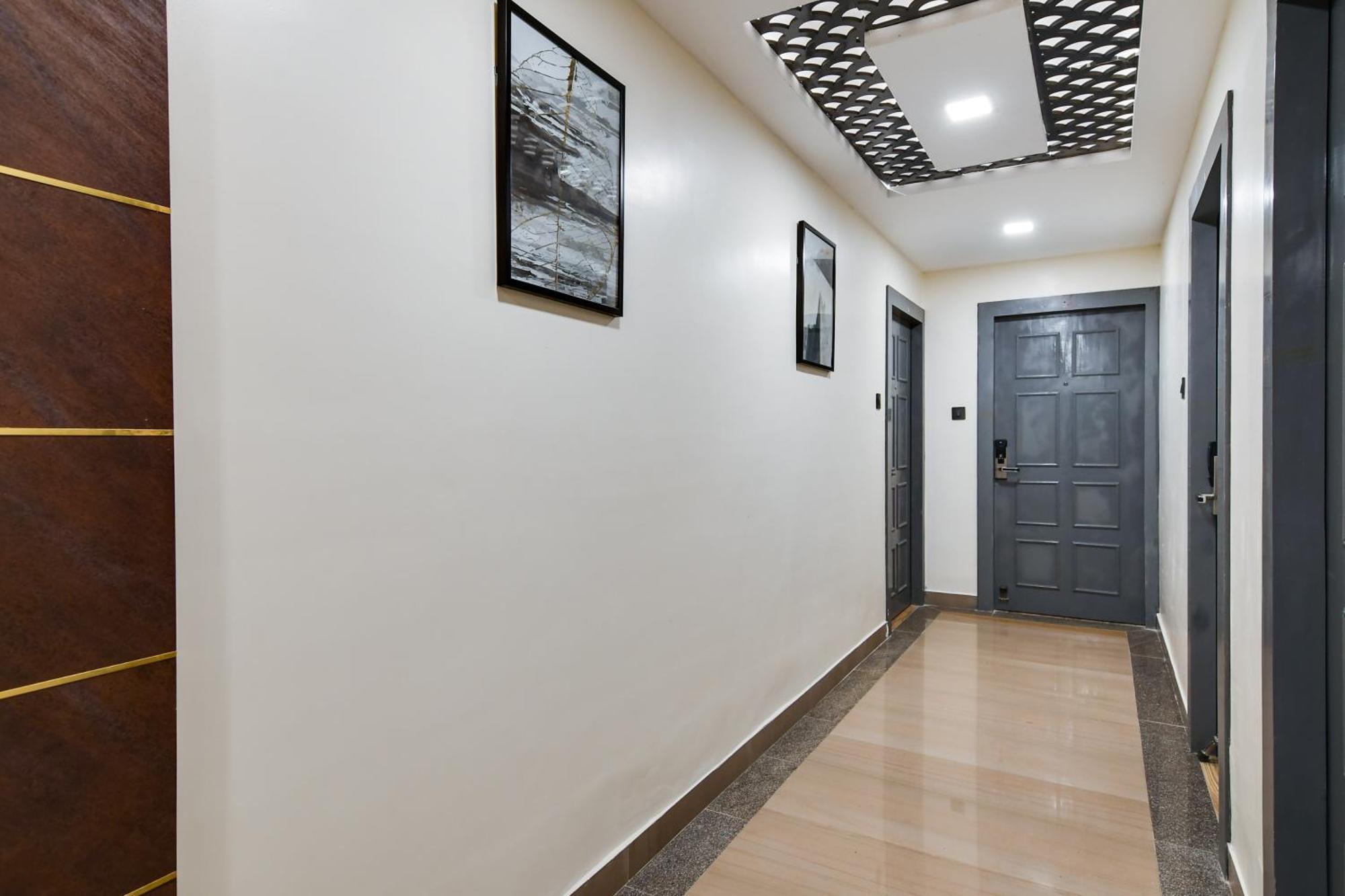 Super Townhouse Oak Sayhallo Ecstasy Bhubaneswar Exterior foto