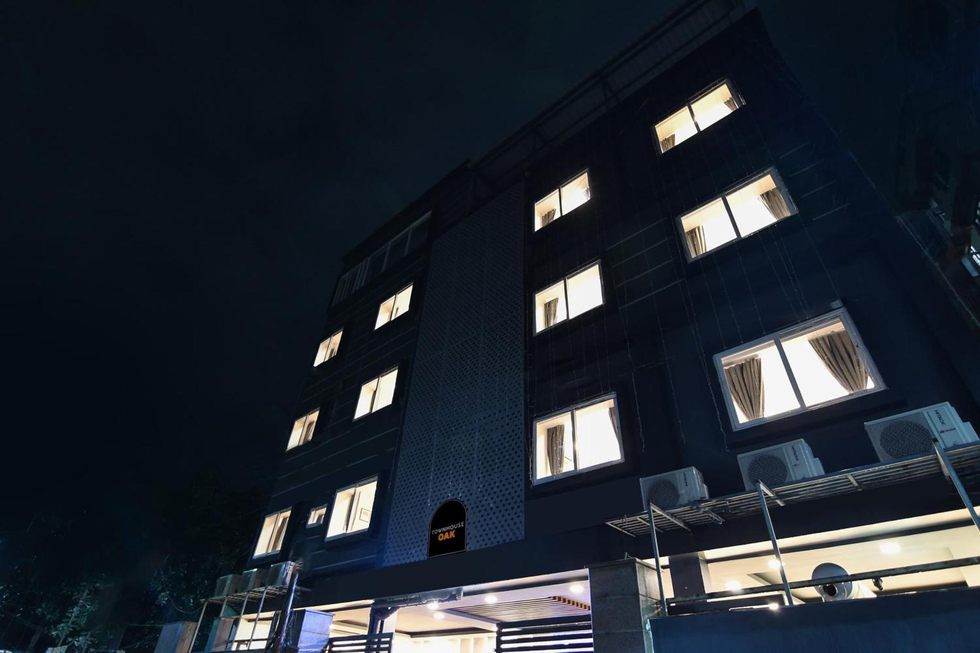 Super Townhouse Oak Sayhallo Ecstasy Bhubaneswar Exterior foto
