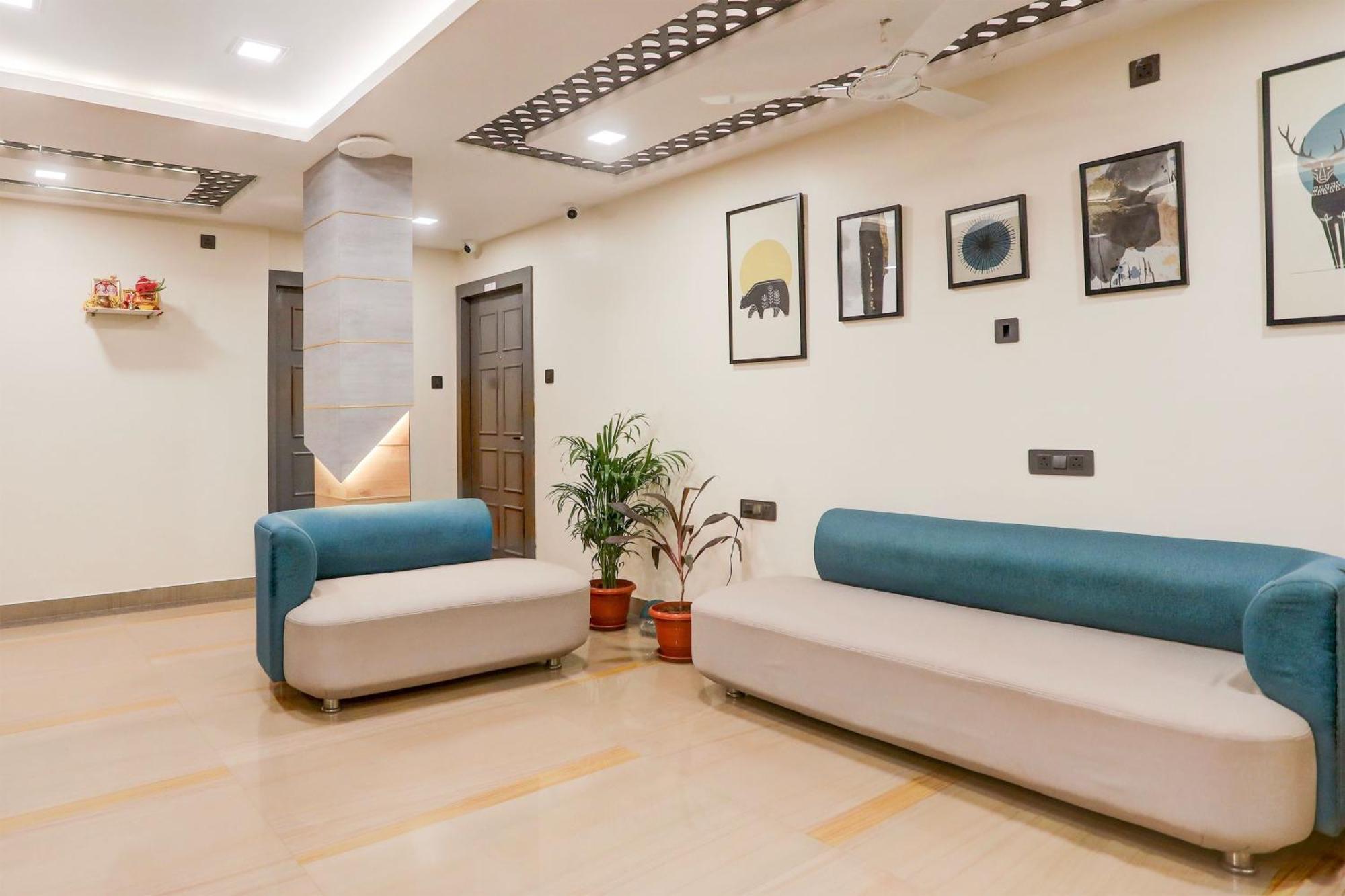 Super Townhouse Oak Sayhallo Ecstasy Bhubaneswar Exterior foto