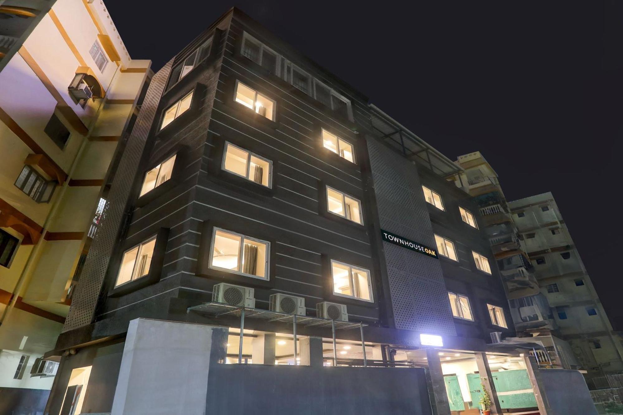 Super Townhouse Oak Sayhallo Ecstasy Bhubaneswar Exterior foto